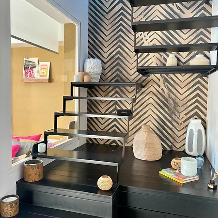 Duplex Moderne 2 Entre Et Commerces ! וימרה