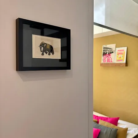 Duplex Moderne 2 Entre Et Commerces ! וימרה