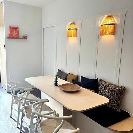 Duplex Moderne 2 Entre Et Commerces ! וימרה