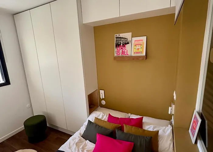 Apartment Duplex Moderne 2 Entre Et Commerces !